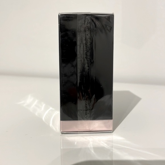 BNIB Chanel Le Lift Hand Cream 50 ml - Picture 3 of 16